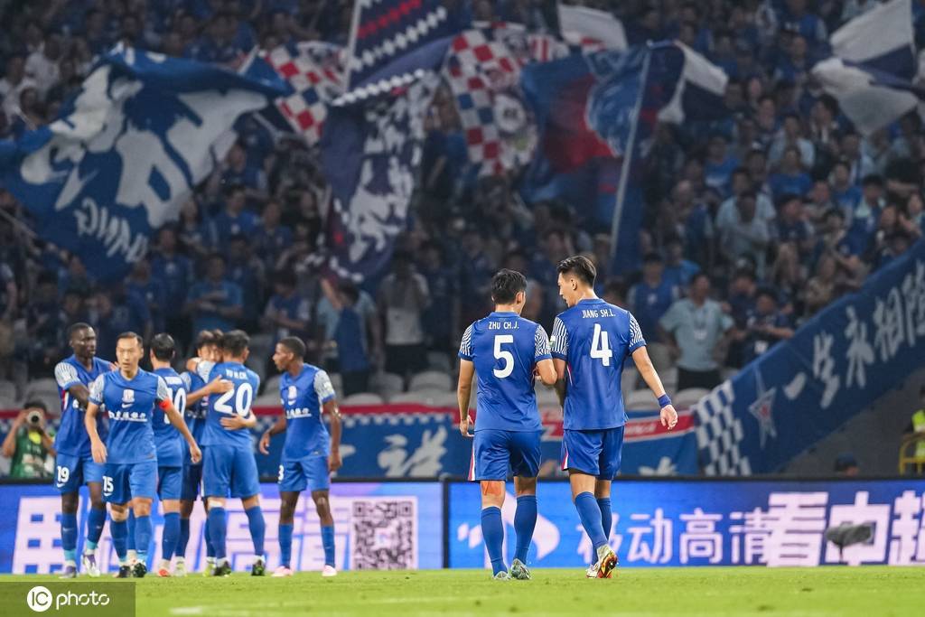 江南体育入口包含上海海港迎亚冠关键赛，国际比赛日官宣签约，压力陡增，年轻球员得到机会的词条